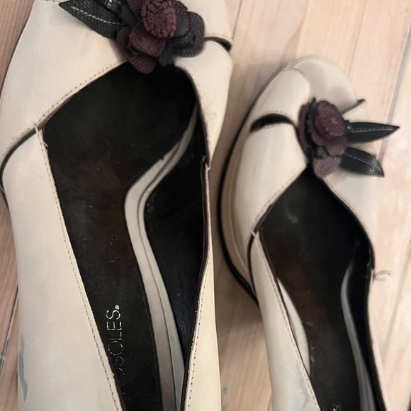 NWOT Aerosoles vintage pumps size 9 - Picture 4 of 5